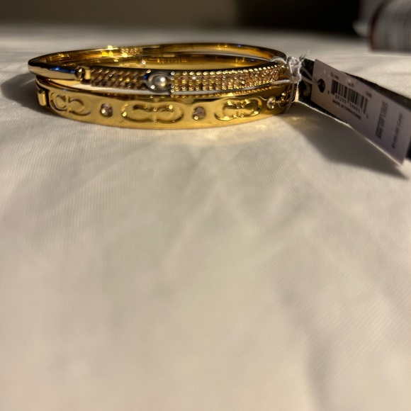 Coach Bracelet Stack - Picture 4 of 4